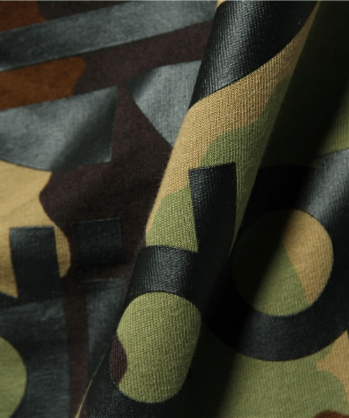 adidas Originals（アディダスオリジナルス）の「メンズ アディダス カモフラ トレフォイル Tシャツ adidas ORIGINAL TREFOIL TEE AB2484（Tシャツ/カットソー・メンズ・カモフラージュ・SMALL/MEDIUM/X-LARGE/LARGE）」の9枚目の写真