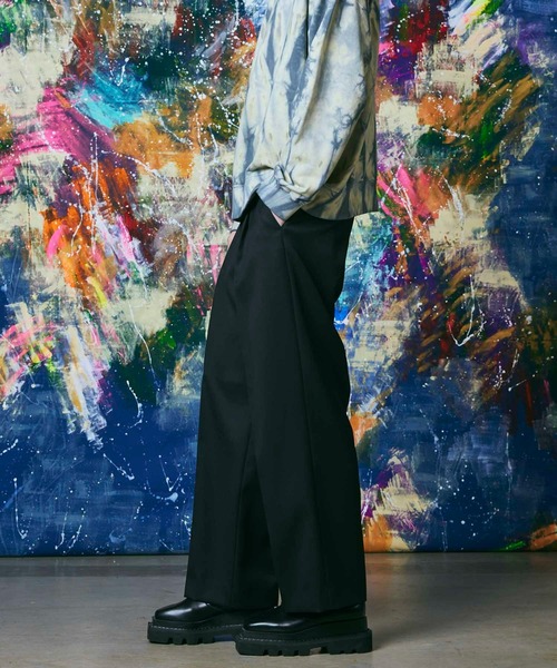 MAISON SPECIAL（メゾンスペシャル）の「《UNISEX》Schonherr One-Tuck Wide Pants/ションヘルワンタックワイドパンツ【MAISON SPECIAL/メゾンスペシャル】■セットアップ対応■（スラックス・メンズ・ブラック/ブルー/カーキ/ブラウン/ダークグリーン・1/2/0）」の16枚目の写真