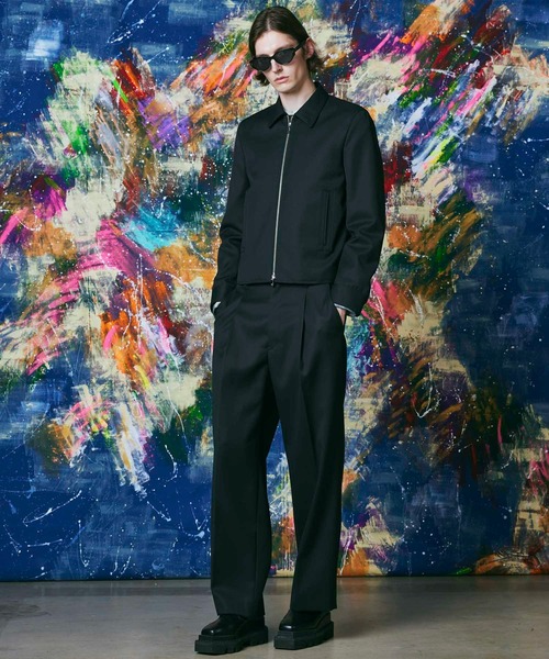 MAISON SPECIAL（メゾンスペシャル）の「《UNISEX》Schonherr One-Tuck Wide Pants/ションヘルワンタックワイドパンツ【MAISON SPECIAL/メゾンスペシャル】■セットアップ対応■（スラックス・メンズ・ブラック/ブルー/カーキ/ブラウン/ダークグリーン・1/2/0）」の7枚目の写真