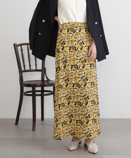 N.(N. Natural Beauty Basic)(エヌエヌナチュラルビューティーベーシック)の「◆ぼかしフラワープリントスカート(スカート・レディース・イエロー/ブルー・MEDIUM)」の3枚目の写真
