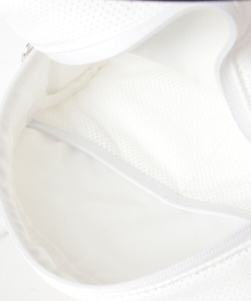 adidas(アディダス)の「スリーストライプス ミニボストン【adidas Golf/アディダスゴルフ】(ハンドバッグ・レディース・ホワイト/ブラック/ライトグリーン・FREE)」の7枚目の写真