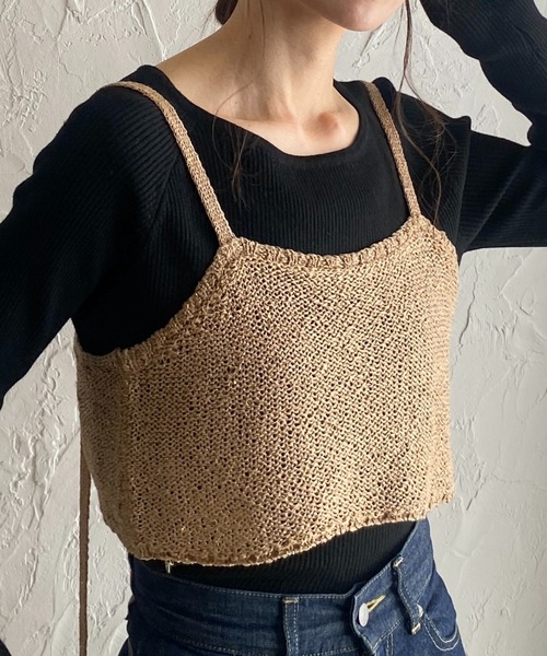 She's Closet（シーズクローゼット）の「グリッターラメスパンコールショート丈ニットビスチェキャミソール（キャミソール・レディース・アイボリー/グレー/ゴールド/ブラック・FREE）」の4枚目の写真