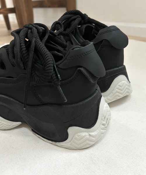 Cham.（チャム）の「厚底ダッドスニーカー（スニーカー・レディース・ブラック/ホワイト・23.5/24/24.5/22.5/23/25）」の11枚目の写真