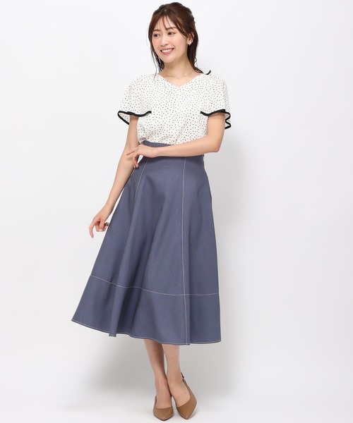 MISCH MASCH(ミッシュマッシュ)の「配色フレア袖ブラウス/MM418104(シャツ/ブラウス・レディース・ブラック×ホワイト/ホワイト/ブルー/ホワイト×ブラック・フリ-)」の7枚目の写真