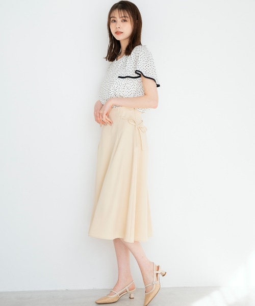 MISCH MASCH(ミッシュマッシュ)の「配色フレア袖ブラウス/MM418104(シャツ/ブラウス・レディース・ブラック×ホワイト/ホワイト/ブルー/ホワイト×ブラック・フリ-)」の6枚目の写真