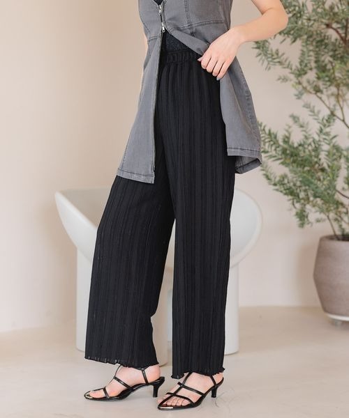 mysty woman(ミスティウーマン)の「テクスチャーイージーパンツ 113920(その他パンツ・レディース・ブラック/オフホワイト/グリーン系その他・FREE)」の2枚目の写真