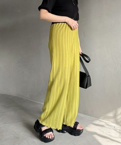 mysty woman(ミスティウーマン)の「テクスチャーイージーパンツ 113920(その他パンツ・レディース・ブラック/オフホワイト/グリーン系その他・FREE)」の14枚目の写真