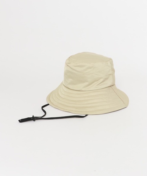 URBAN RESEARCH DOORS（アーバンリサーチドアーズ）の「撥水バケットハット（ハット・レディース・ライトベージュ/ブラック・-）」の6枚目の写真