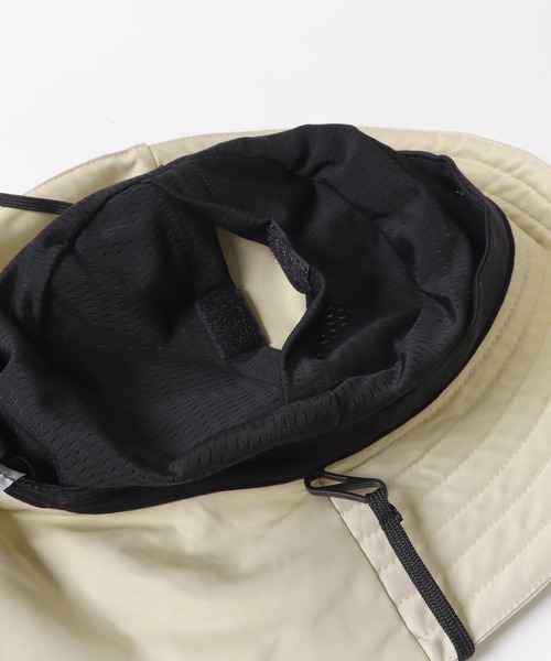 URBAN RESEARCH DOORS（アーバンリサーチドアーズ）の「撥水バケットハット（ハット・レディース・ライトベージュ/ブラック・-）」の3枚目の写真