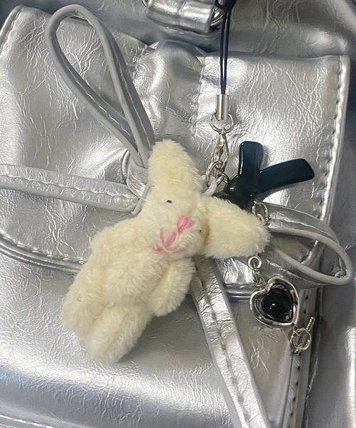 セール】ウサギぬいぐるみチャームストラップ（スマホグッズ）｜SPINNS