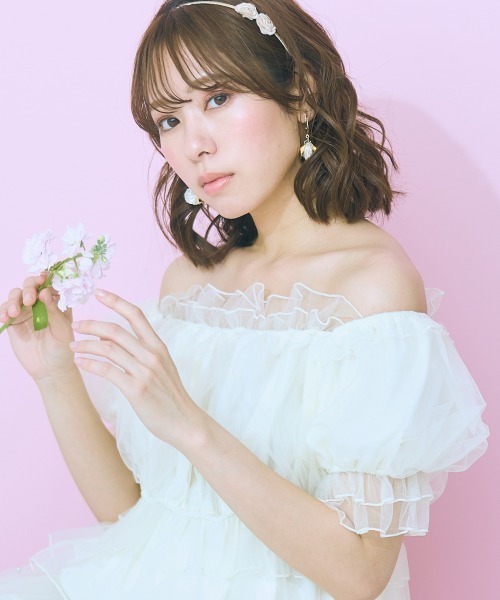 marun(マルン)の「<大きいサイズ> チュールギャザートップス marun(Tシャツ/カットソー・レディース・アイボリー/ブラック・L/LL/3L/4L/5L)」の17枚目の写真