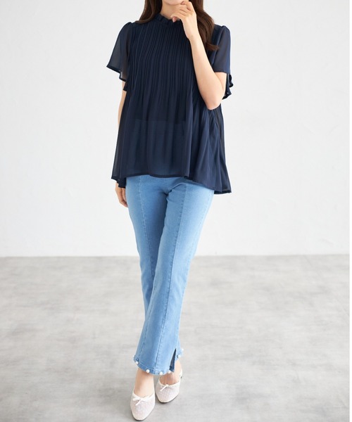 tocco closet(トッコ クローゼット)の「【ZOZO限定】フリルプチハイネックプリーツブラウス(シャツ/ブラウス・レディース・ピンクベージュ/サックスブルー/オフホワイト/ネイビー・M)」の16枚目の写真