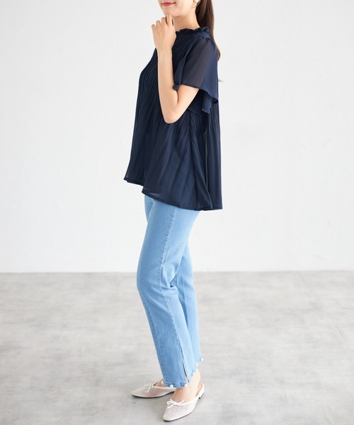 tocco closet(トッコ クローゼット)の「【ZOZO限定】フリルプチハイネックプリーツブラウス(シャツ/ブラウス・レディース・ピンクベージュ/サックスブルー/オフホワイト/ネイビー・M)」の6枚目の写真
