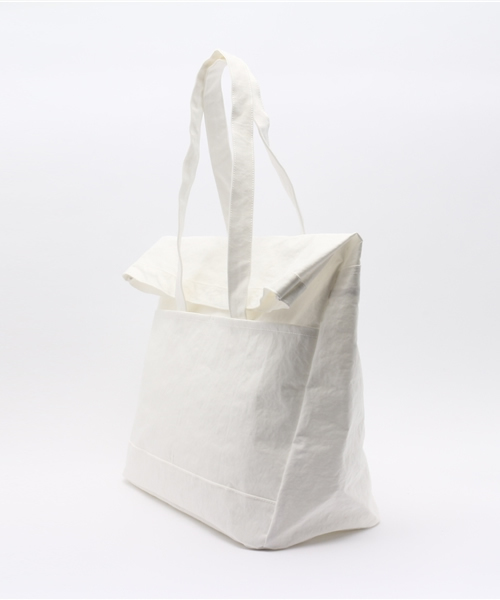 WHO'S WHO gallery（フーズフーギャラリー）の「KONBUトート（トートバッグ・メンズ・ホワイト/ブラック・FREE）」の3枚目の写真