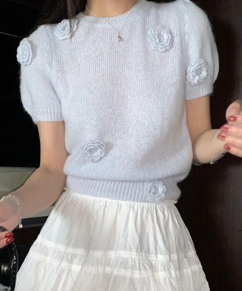 Vipoa(ヴィポア)の「flower decoration summer knit(ニット/セーター・レディース・アイボリー/ブルー・FREE)」の13枚目の写真