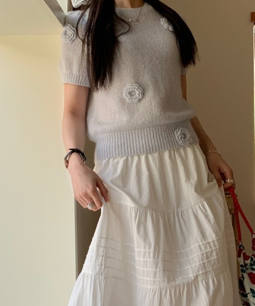 Vipoa(ヴィポア)の「flower decoration summer knit(ニット/セーター・レディース・アイボリー/ブルー・FREE)」の22枚目の写真