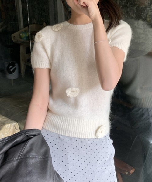 Vipoa(ヴィポア)の「flower decoration summer knit(ニット/セーター・レディース・アイボリー/ブルー・FREE)」の10枚目の写真