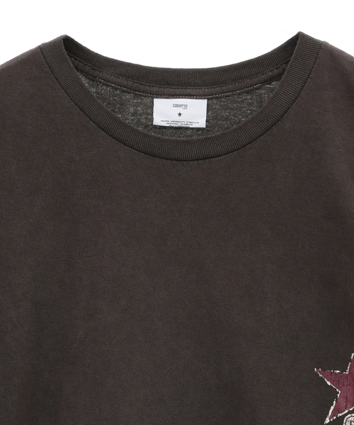 CONVERSE TOKYO(コンバーストウキョウ)の「PIGMENT DYE BACK PRINT TEE(Tシャツ/カットソー・レディース・ブルー/ホワイト/ブラック/パープル/ネイビー・MEDIUM/SMALL)」の14枚目の写真