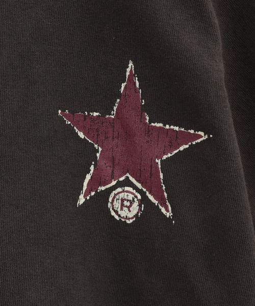 CONVERSE TOKYO(コンバーストウキョウ)の「PIGMENT DYE BACK PRINT TEE(Tシャツ/カットソー・レディース・ブルー/ホワイト/ブラック/パープル/ネイビー・MEDIUM/SMALL)」の17枚目の写真