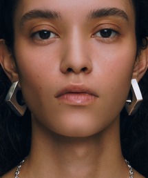 アクセサリー quip queint square hoop pierce 専用】quip queint square hoop pierce - メルカリ
