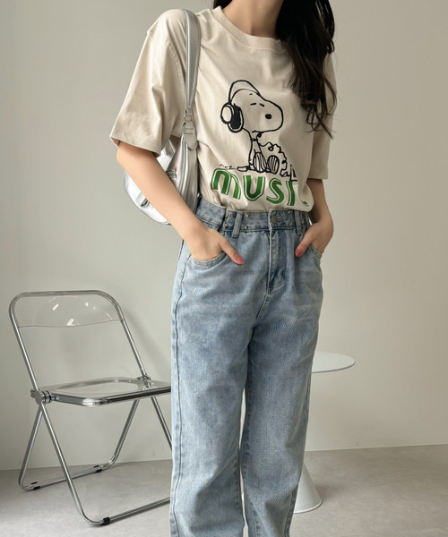 SNOOPY（スヌーピー）の「【PEANUTS/SNOOPY】別注 ピーナッツ スヌーピー 「MUSIC」ヴィンテージ風Tシャツ（Tシャツ/カットソー・レディース・ライトブルー/ブラック/アイボリー・S/M/L/XL）」の17枚目の写真