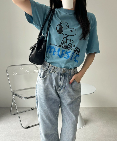 SNOOPY（スヌーピー）の「【PEANUTS/SNOOPY】別注 ピーナッツ スヌーピー 「MUSIC」ヴィンテージ風Tシャツ（Tシャツ/カットソー・レディース・ライトブルー/ブラック/アイボリー・S/M/L/XL）」の21枚目の写真