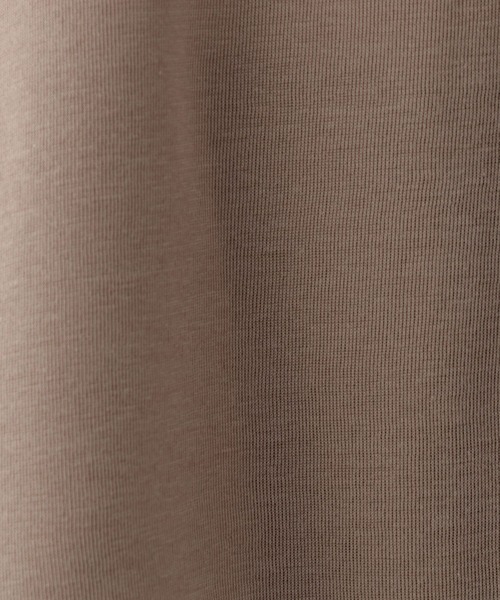 Elura（エルーラ）の「大人シアリラックスTシャツ/133649（Tシャツ/カットソー・レディース・ブラック/ベージュ/ホワイト・FREE）」の6枚目の写真