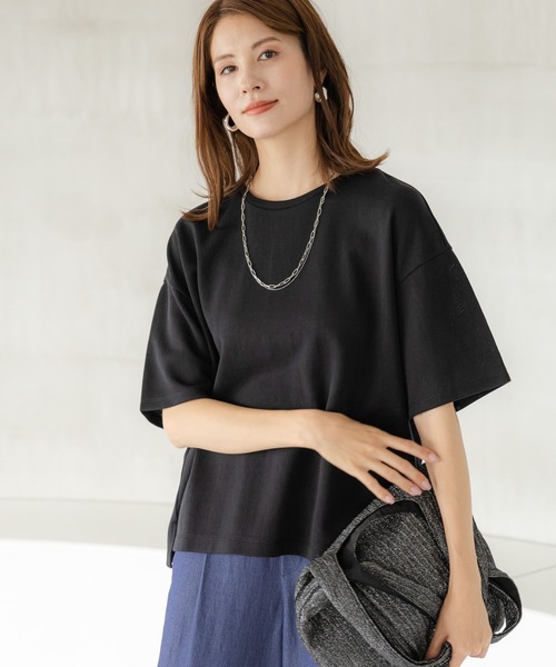 Elura（エルーラ）の「大人シアリラックスTシャツ/133649（Tシャツ/カットソー・レディース・ブラック/ベージュ/ホワイト・FREE）」の5枚目の写真