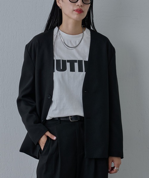 COLONY 2139（コロニートゥーワンスリーナイン）の「ウォッシャブルケアノーカラージャケット（ノーカラージャケット・メンズ・グレー/ブラック・LARGE/MEDIUM）」の2枚目の写真