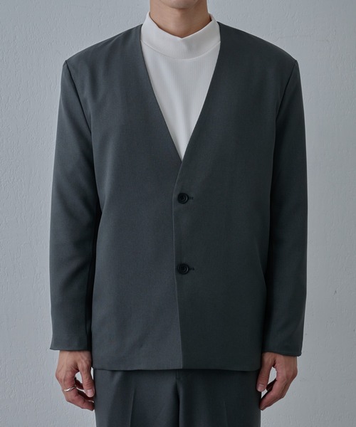 COLONY 2139（コロニートゥーワンスリーナイン）の「ウォッシャブルケアノーカラージャケット（ノーカラージャケット・メンズ・グレー/ブラック・LARGE/MEDIUM）」の19枚目の写真