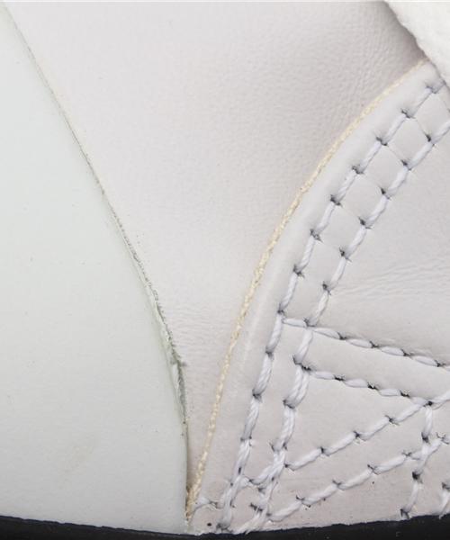 CONVERSE（コンバース）の「converse コンバース LEATHER ALL STAR HI レザー オールスター ハイ WHITE（スニーカー・メンズ・ホワイト・5h/8/7h/9h/8h/7/3/11h/10h/4h/4/3h/5/6h/9/6）」の4枚目の写真