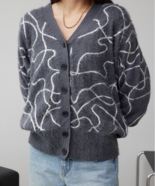 AZUL by moussy(アズールバイマウジー)の「ライン柄ニットカーディガン(カーディガン/ボレロ・レディース・ブラック系その他/グリーン系その他/グレー系その他・FREE)」の2枚目の写真