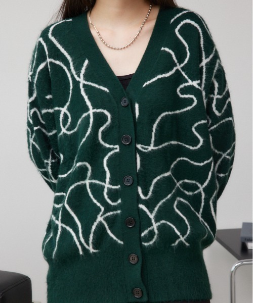 AZUL by moussy(アズールバイマウジー)の「ライン柄ニットカーディガン(カーディガン/ボレロ・レディース・ブラック系その他/グリーン系その他/グレー系その他・FREE)」の3枚目の写真
