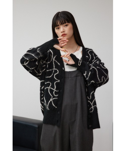 AZUL by moussy(アズールバイマウジー)の「ライン柄ニットカーディガン(カーディガン/ボレロ・レディース・ブラック系その他/グリーン系その他/グレー系その他・FREE)」の5枚目の写真