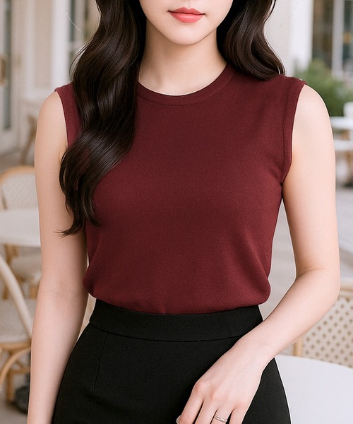 Julia Boutique（ジュリアブティック）の「選べるUネック・Vネック パーソナルカラー ノースリーブニットトップス（ニット/セーター・レディース・アイボリー系2/ホワイト系1/ホワイト系2/グレー系2/ネイビー系2/ベージュ系1/ワイン系2/カーキ系2/ブラック系2/パープル系2/ピンク系1/ピンク系2/カーキ系1/アイボリー系1/ネイビー系1/グレー系1/ベージュ系2/ワイン系1/ブラック系1/パープル系1・ONE）」の19枚目の写真