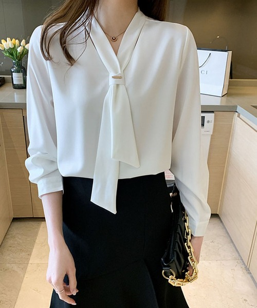 BLANC FICELLE(ブランフィセル)の「リボンシャツ(シャツ/ブラウス・レディース・アイボリー/ブルー/ピンク・M/L/XL/S)」の5枚目の写真