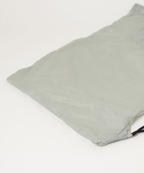 EagleCreek(イーグルクリーク)の「EagleCreek/Packable Laundry Sack/パッカブル ドローストリング(エコバッグ/サブバッグ・メンズ・グレー/ブラック・FREE)」の8枚目の写真