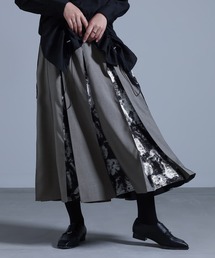 『箔プリント切替フレアスカート』