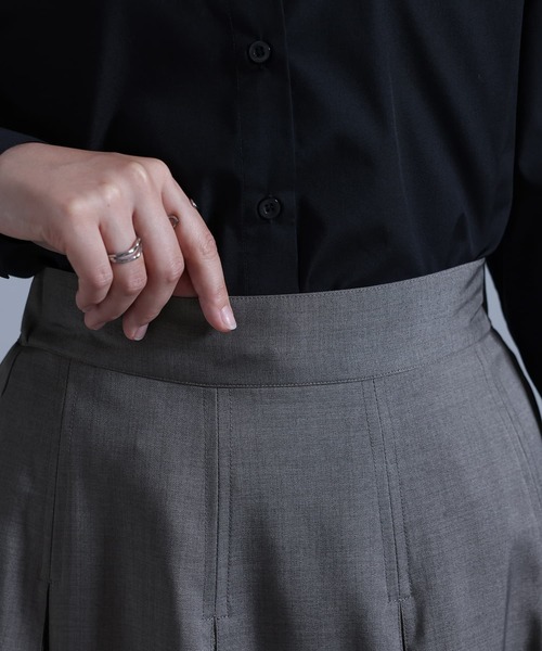 kOhAKU（コハク）の「『箔プリント切替フレアスカート』（スカート・レディース・ブラック/グレー・1/2）」の9枚目の写真