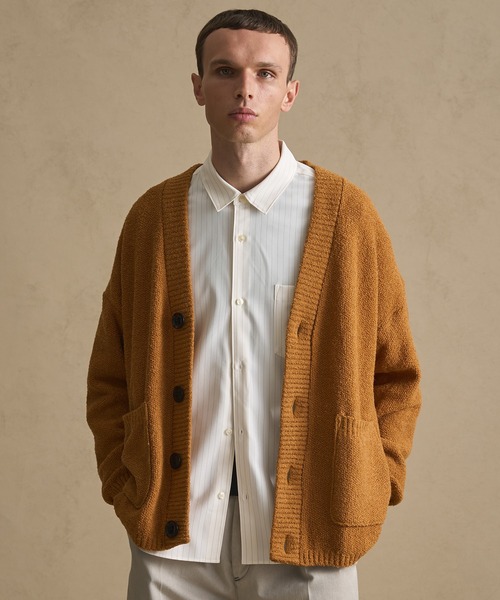 PUBLIC TOKYO（パブリックトウキョウ）の「ループパイルビッグカーデ（カーディガン/ボレロ・メンズ・マスタード/ダークグレー・1/2）」の15枚目の写真