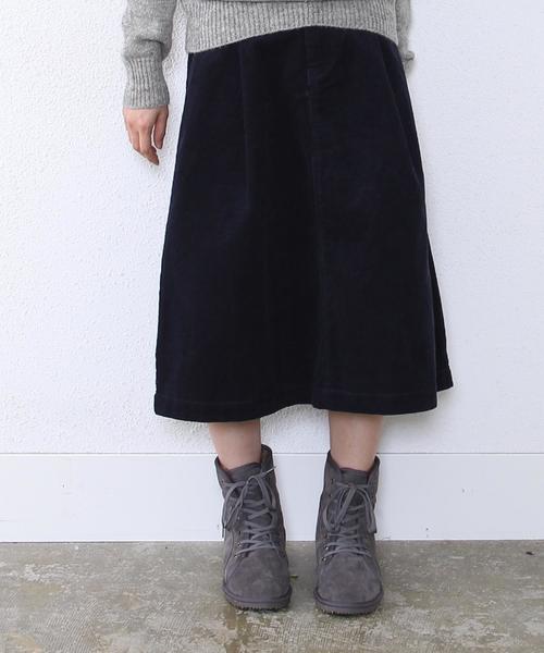 coen（コーエン）の「コーデュロイロングスカート（スカート・レディース・ネイビー/ダークブラウン/ベージュ・LARGE/MEDIUM）」の18枚目の写真