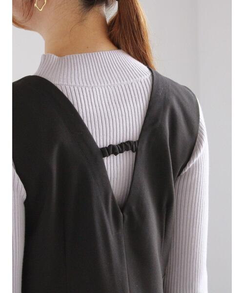 Te chichi（テチチ）の「Vネックオールインワン（サロペット/オーバーオール・レディース・ブラック/モカ・F）」の11枚目の写真