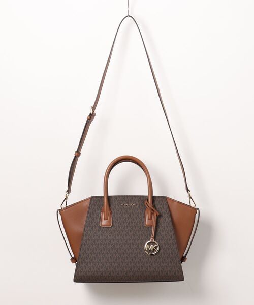 MICHAEL KORS（マイケルコース）の「AVRIL サッチェル ラージ