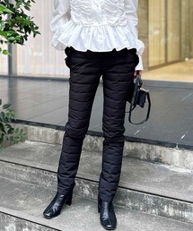 ポケットフリル付きダウンパンツ