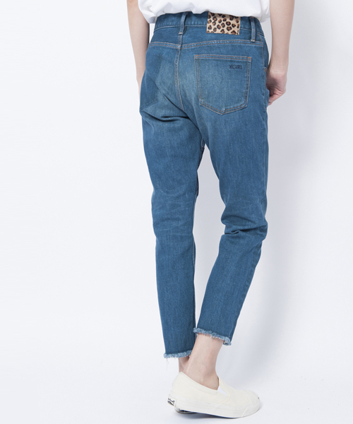 X-girl(エックスガール)の「DENIM PATCH PANTS(デニムパンツ・レディース・ブラック/インディゴブルー・2/0/1)」の4枚目の写真