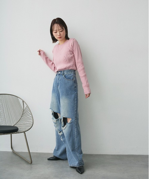 ad thie(アドティエ)の「ヴィンテージライク ダメージデニム(デニムパンツ・レディース・ブルー・SMALL/MEDIUM)」の4枚目の写真