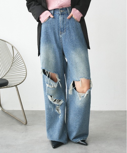 ad thie(アドティエ)の「ヴィンテージライク ダメージデニム(デニムパンツ・レディース・ブルー・SMALL/MEDIUM)」の12枚目の写真