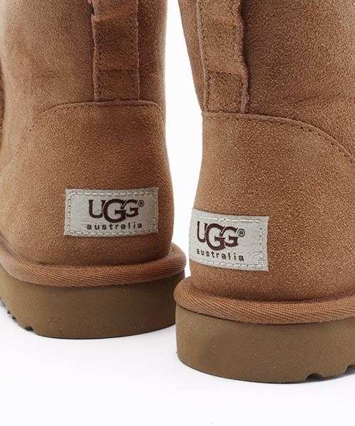 UGG(アグ)の「【Ciaopanic】【UGG/アグ】W Classic Mini(ブーツ・レディース・ブラック/キャメル/グレー・6/8/7)」の11枚目の写真