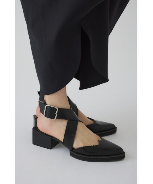 RIM.ARK（リムアーク）の「Wing tip sandal ウィングチップサンダル（サンダル・レディース・ブラック・39/38/37/36）」の6枚目の写真