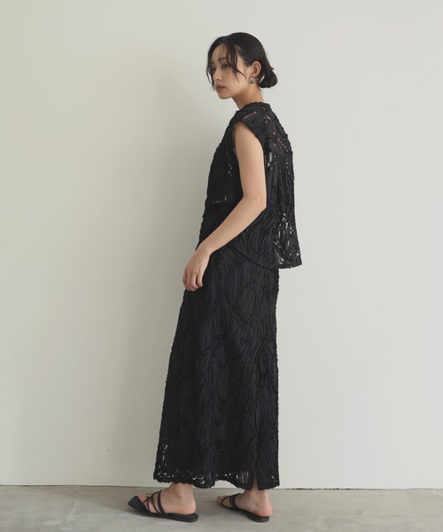 スポーツマックスレース生地黒刺繍ウールひざ丈スカート　未使用 セール】ひざ下丈 マーメードスカート（スカート）｜Lace Ladies